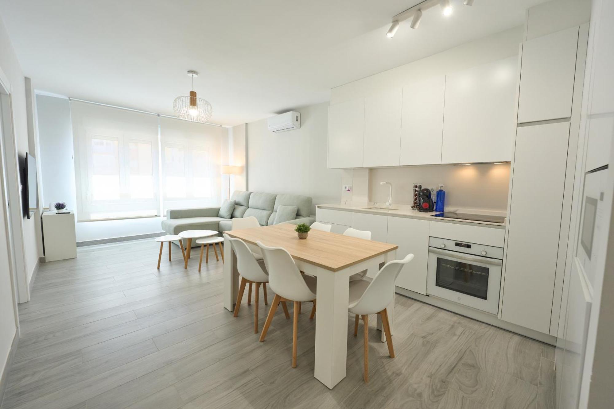 אלמריה Paseo Maritimo - Apartamento A Estrenar, A Pie De Playa, Con 2 Banos מראה חיצוני תמונה